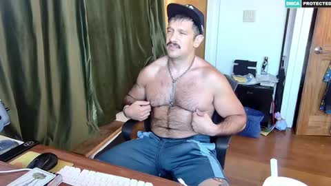 Snapshot of bigbro42069 chatting on 27, 4, 2026 BigBro online show from 27, 4, 2026