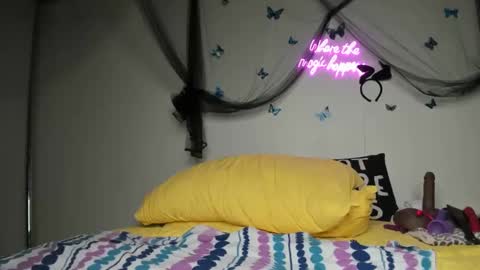 bigbuttsarena online show from 12, 2, 2025