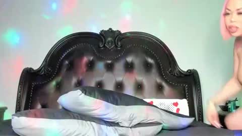 bigbuttsarena online show from 6, 3, 2025