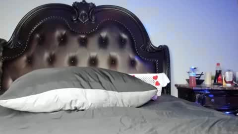 bigbuttsarena online show from 9, 3, 2025