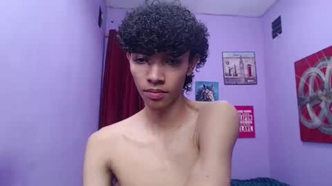 Snapshot of bigcock_sexys chatting on 27, 2, 2026 bigcock_sexys online show from 27, 2, 2026