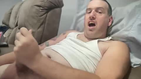 bigcocksuckingslut online show from 23, 12, 2024