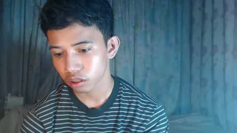 bigcockyummysexjosh online show from 1, 4, 2026