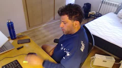 bigcok35spain online show from 26, 9, 2025