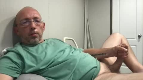 Snapshot of bigdaddydelight chatting on 3, 6, 2026 bigdaddydelight online show from 3, 6, 2026