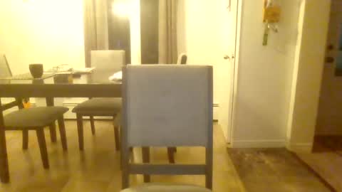 bigdeer581917471 online show from 24, 6, 2026