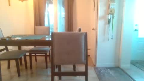 bigdeer581917471 online show from 12, 7, 2026