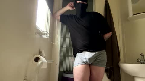 Snapshot of bigdickladbi chatting on 3, 11, 2025 bigdickladbi online show from 3, 11, 2025