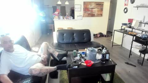 Snapshot of bigdickpiercedtattoos chatting on 13, 10, 2025 bigdickpiercedtattoos online show from 13, 10, 2025