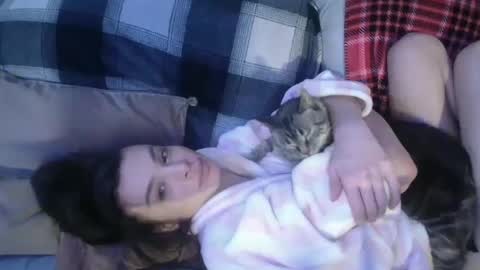 bigdicktrannynicole online show from 3, 1, 2025