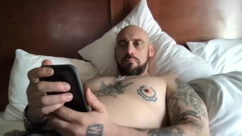 bigdikdaddydrew69 online show from 17, 12, 2024