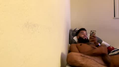 Snapshot of bigdizzy9 chatting on 21, 12, 2024 bigdizzy9 online show from 21, 12, 2024