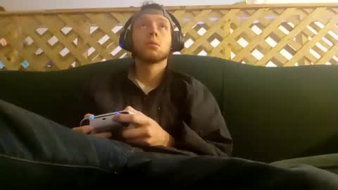 biggestboiiii online show from 8, 3, 2025