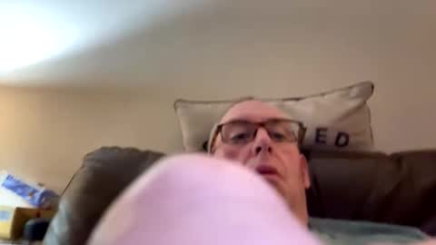 biggloves4bighands online show from 9, 11, 2025