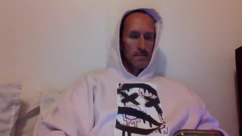 Snapshot of bighugemouthful chatting on 17, 9, 2025 Chaz online show from 17, 9, 2025