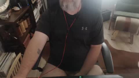 bighugmugg online show from 23, 6, 2026