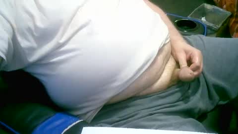 Snapshot of bigjeff50 chatting on 4, 8, 2026 BIGJEFF50 online show from 4, 8, 2026