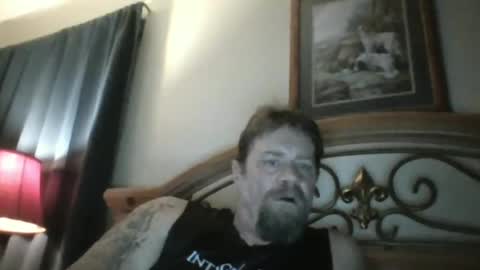 Snapshot of bigload1972 chatting on 1, 12, 2024 bigload1972 online show from 1, 12, 2024