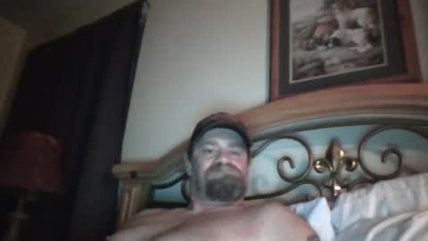 Snapshot of bigload1972 chatting on 3, 1, 2025 bigload1972 online show from 3, 1, 2025