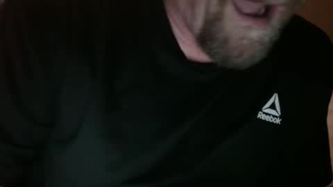 Snapshot of bigload1972 chatting on 10, 10, 2025 bigload1972 online show from 10, 10, 2025