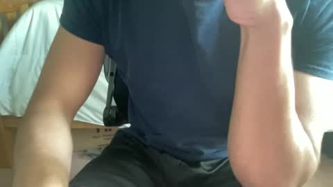 Snapshot of bigmanhaha12 chatting on 22, 10, 2025 bigmanhaha12 online show from 22, 10, 2025