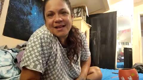 Snapshot of bigolemini chatting on 4, 3, 2025 the Mini mami online show from 4, 3, 2025