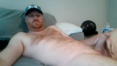 Snapshot of bigred92899 chatting on 12, 7, 2026 bigred92899 online show from 12, 7, 2026
