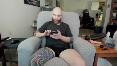 Snapshot of bigseanxoxo chatting on 10, 4, 2026 Sean pronounced Shon online show from 10, 4, 2026