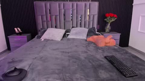 Zayra online show from 12, 3, 2026