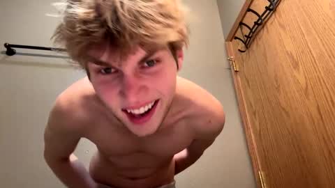 bigskinnyboyshh online show from 31, 12, 2024