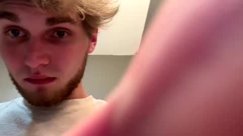 bigskinnyboyshh online show from 18, 2, 2025