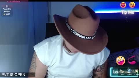 MANUEL online show from 15, 4, 2026