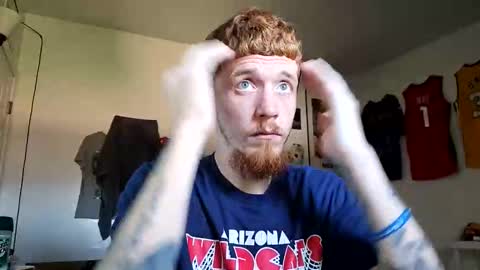 Snapshot of bigwhited2115 chatting on 8, 5, 2026 Onlyfans redheadedwhitedick online show from 8, 5, 2026