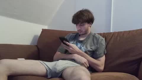 Snapshot of bigwhitedickk1299 chatting on 27, 10, 2025 bigwhitedickk1299 online show from 27, 10, 2025