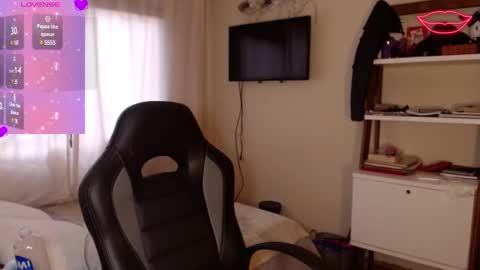 Snapshot of biigbooty_ chatting on 19, 12, 2024 biigbooty_ online show from 19, 12, 2024