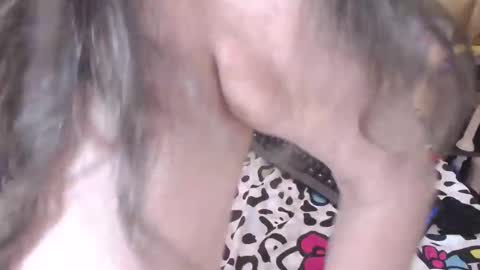 Snapshot of biky_hot chatting on 12, 2, 2025 Biky Hot online show from 12, 2, 2025