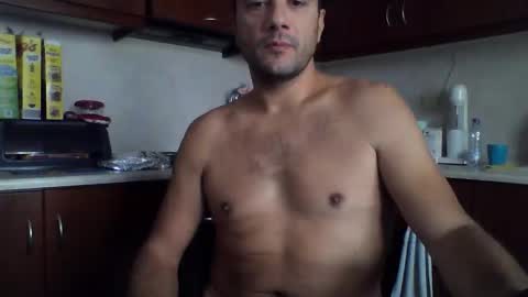 Snapshot of billos26 chatting on 13, 10, 2025 billys greece online show from 13, 10, 2025