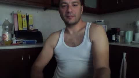 Snapshot of billos26 chatting on 7, 5, 2026 billys greece online show from 7, 5, 2026