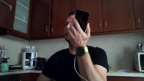 Snapshot of billos26 chatting on 15, 5, 2026 billys greece online show from 15, 5, 2026