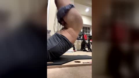 Snapshot of billybainbridge chatting on 1, 2, 2026 Himbo Painslut online show from 1, 2, 2026