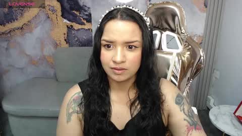 Live 1000pm 600am COLOMBIAN HOUR online show from 23, 2, 2025