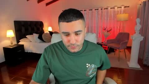 Snapshot of bilyryan1 chatting on 24, 5, 2026 Nick Moca online show from 24, 5, 2026