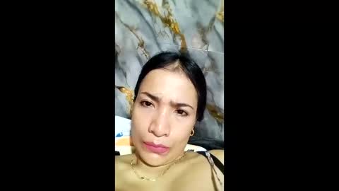 Snapshot of bina241986 chatting on 8, 6, 2026 bina241986 online show from 8, 6, 2026
