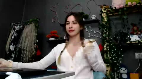 Snapshot of binalina chatting on 8, 10, 2025 binalina online show from 8, 10, 2025