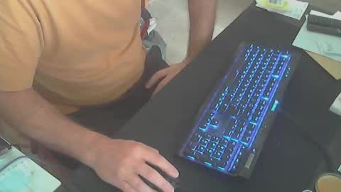 Snapshot of biparislove chatting on 21, 10, 2025 BigDick online show from 21, 10, 2025