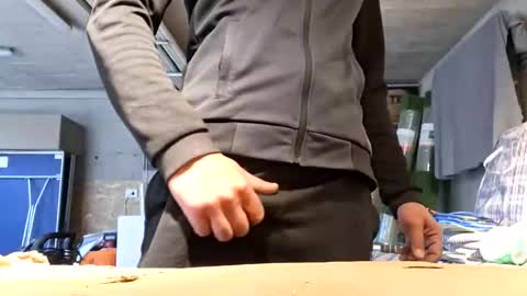 bisexdadd online show from 19, 4, 2026