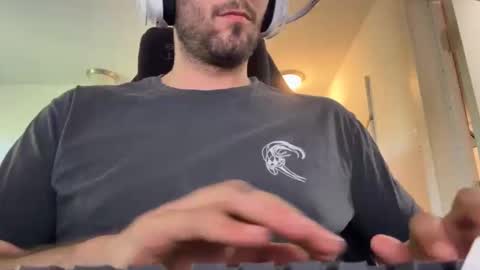 a cool guys online show from 9, 6, 2026