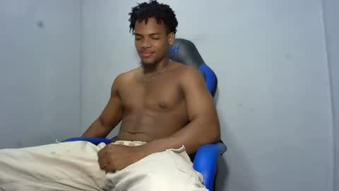 Snapshot of black_dicck chatting on 7, 7, 2026 tu morenito online show from 7, 7, 2026