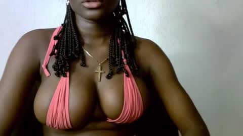 Snapshot of black_ebonyqueen chatting on 24, 9, 2025 Esthy online show from 24, 9, 2025