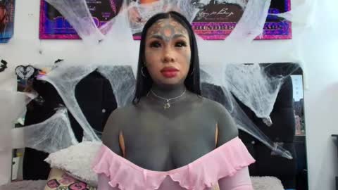 karenth soto online show from 29, 10, 2025